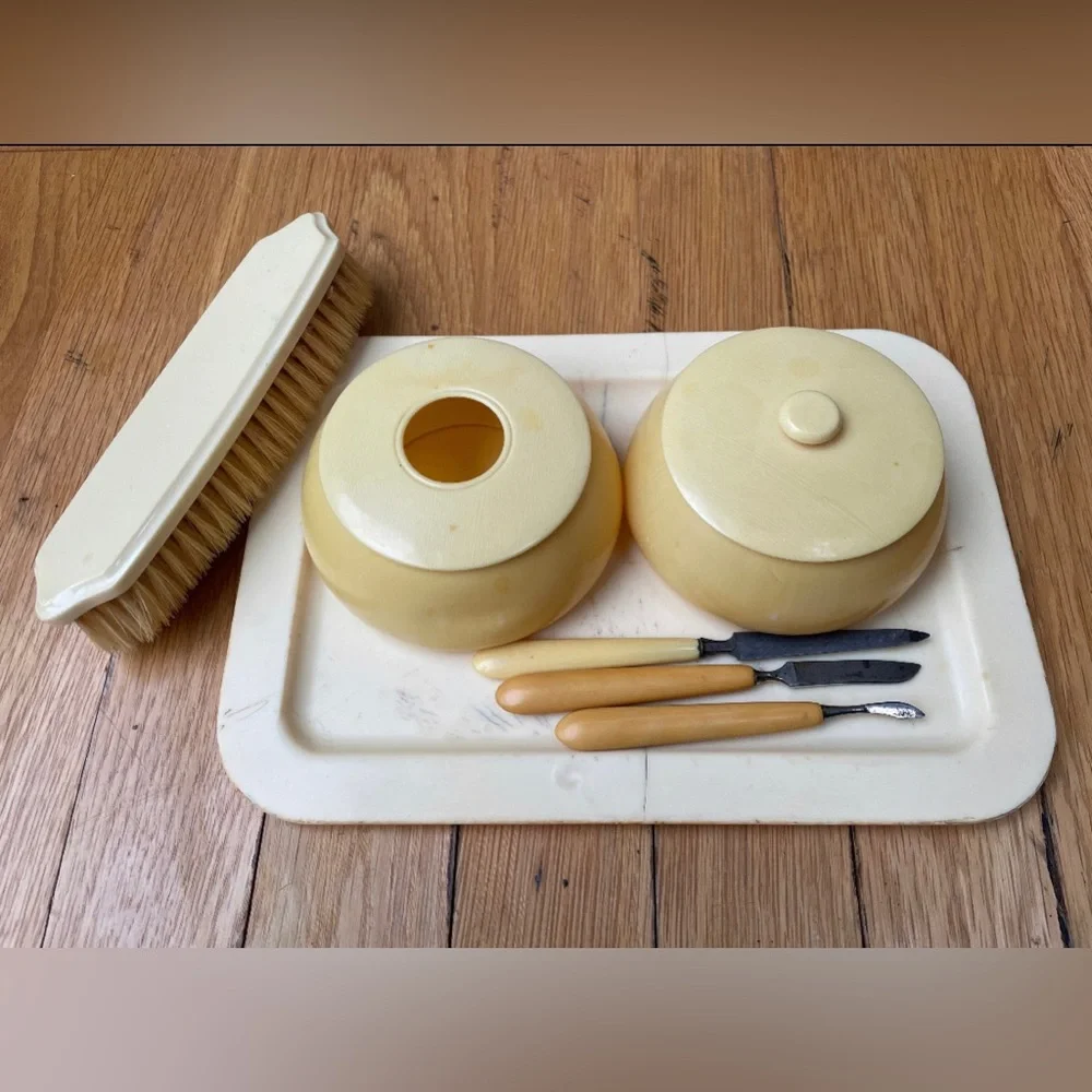 1930s SAN DURO Eclipse Molded Ivory Celluloid Vanity Set
